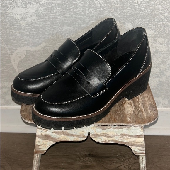Blondo Shoes - BLONDO Daina Black Chunky Heel Waterproof Platform Penny Loafers, 9.5